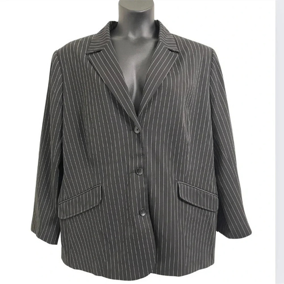H&M Jackets & Blazers - H&M Plus Size Women’s Blazer Size 24W